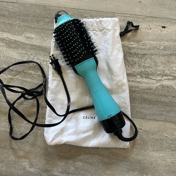 Revlon One-Step Limited Edition Hair Dryer & Volumizer - Picture 3 of 3